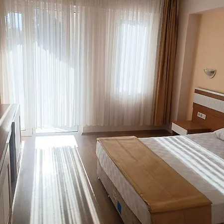 Hotel Alexius 4*