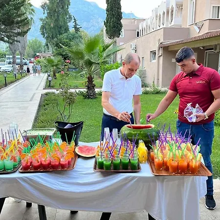 Alexius Hotel